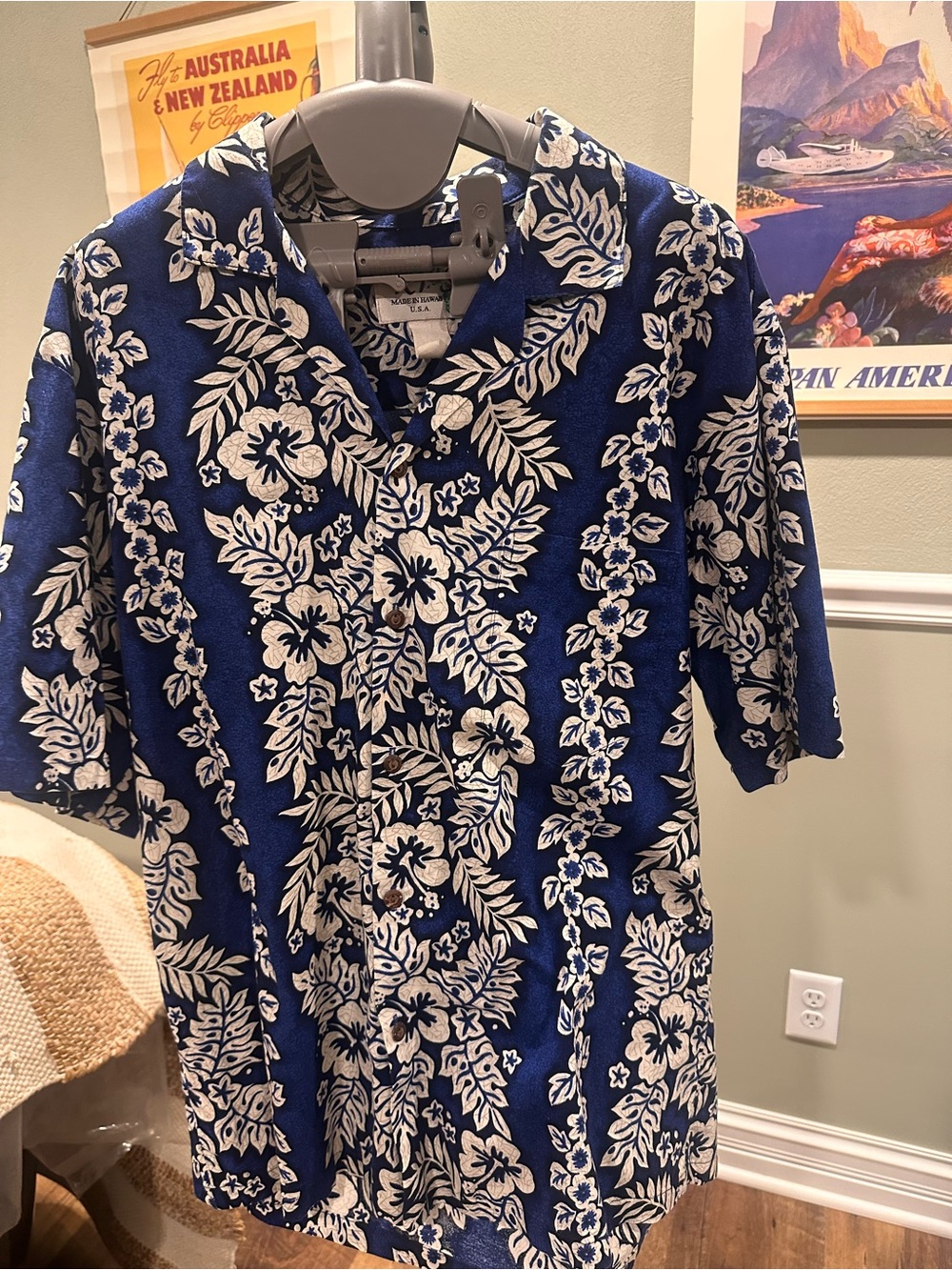 Blue Hawaiian Floral Short-Sleeve Shirt - Size XL
